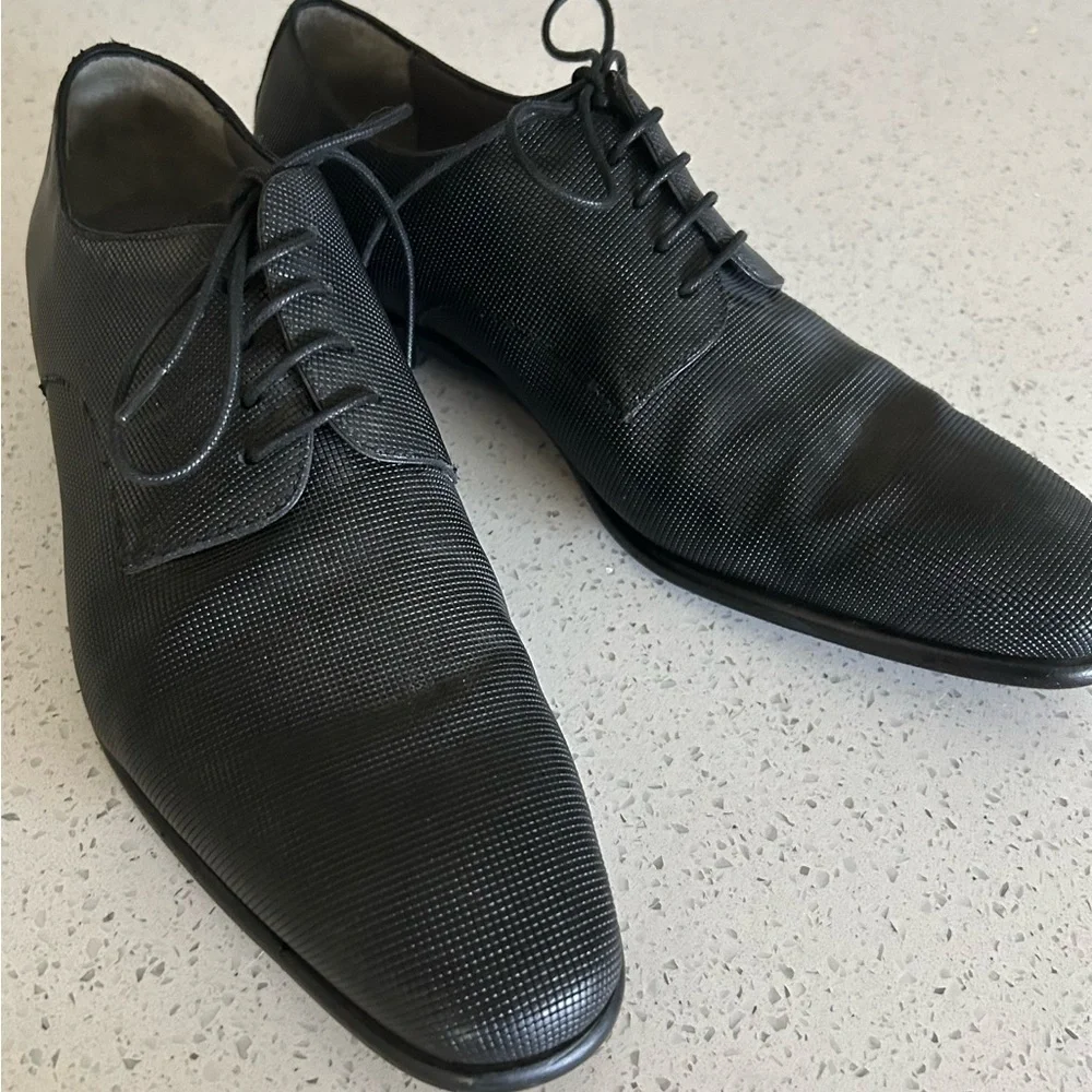 Hugo by Hugo Boss Classic Black Men's textured leather Hureb  Dress Shoes size 8